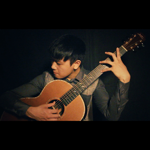 日本小姐姐穿黑丝。被男生操。
